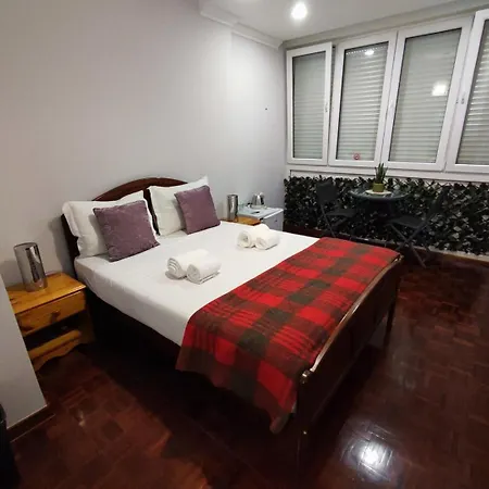公寓 Lisbon, Authentic With Ac, In Penha De Franca